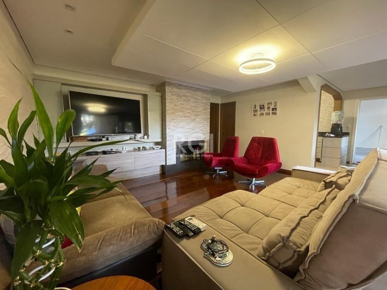 Casa de Condomínio com 3 quartos à venda, 209m² em Avenida Juca Batista, Ipanema, Porto Alegre, RS