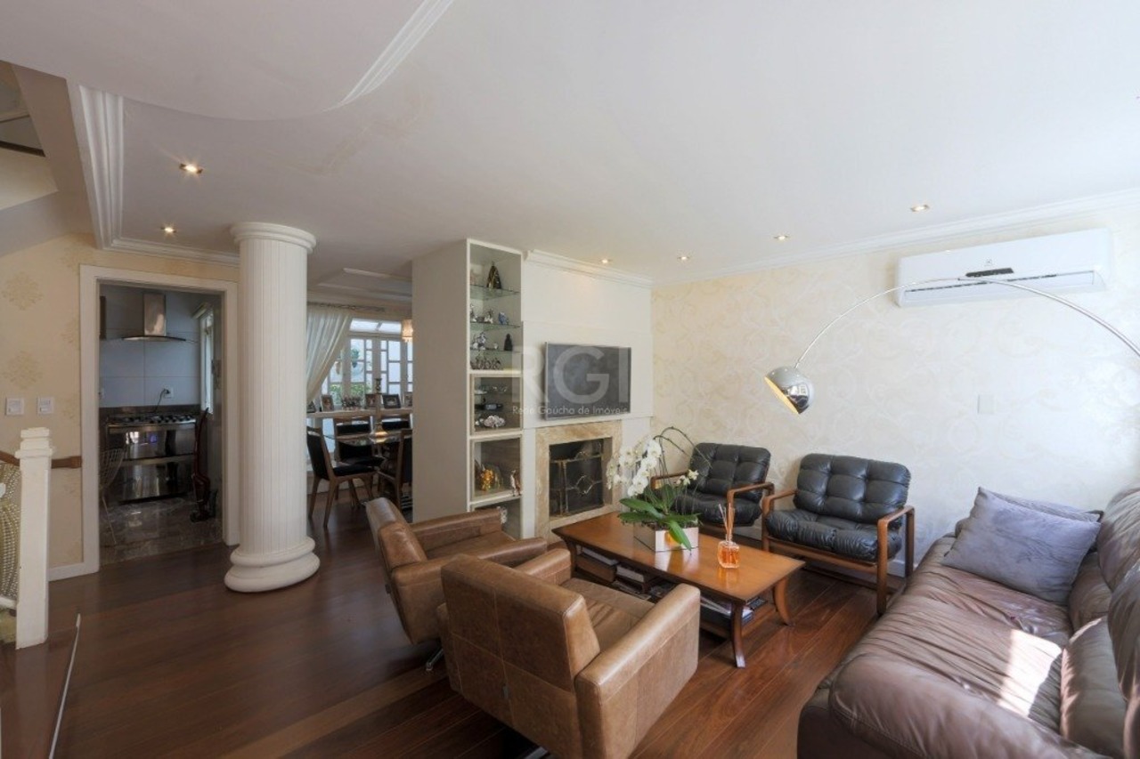 Casa de Condomínio com 3 quartos à venda, 194m² em Rua Germano Gundlach, Chácara das Pedras, Porto Alegre, RS