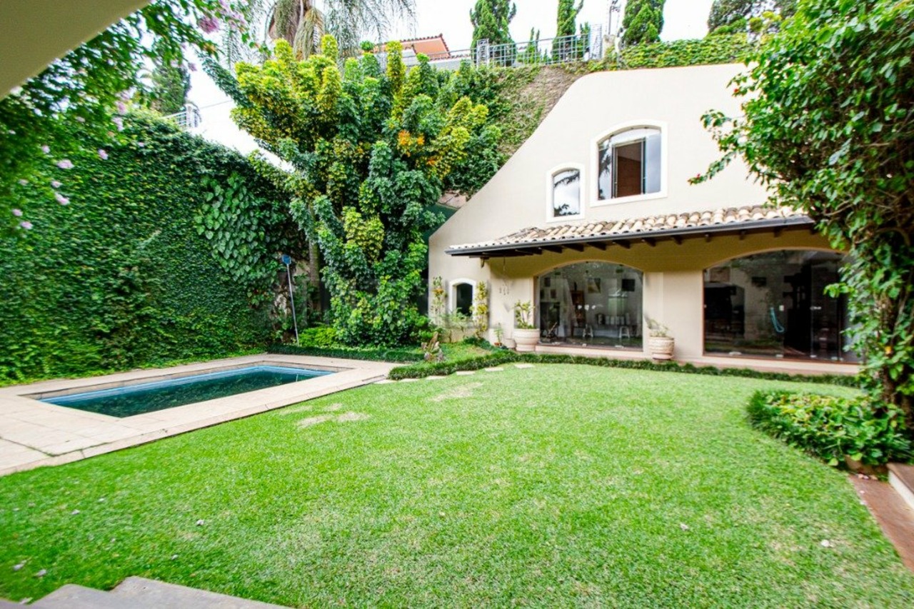 Casa com 4 quartos à venda, 605m² em Avenida Roberto Lorenz, Jardim Guedala, Sao Paulo, SP