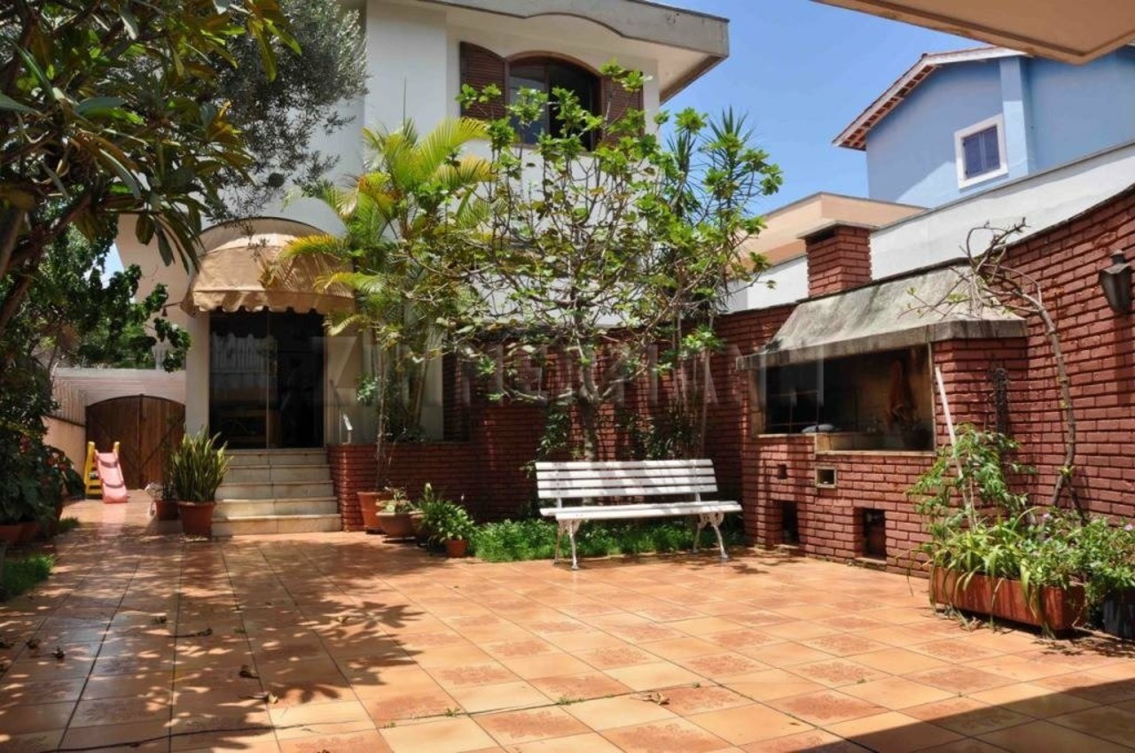 Casa com 4 quartos à venda, 435m² em Rua Baré, Vila Romana, São Paulo, SP