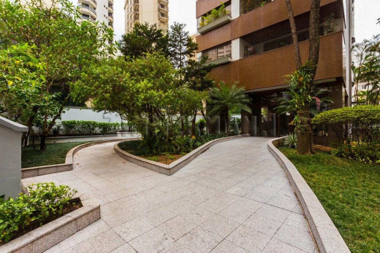 Apartamento com 4 quartos à venda, 450m² em Rua Tupi, Higienópolis, São Paulo, SP