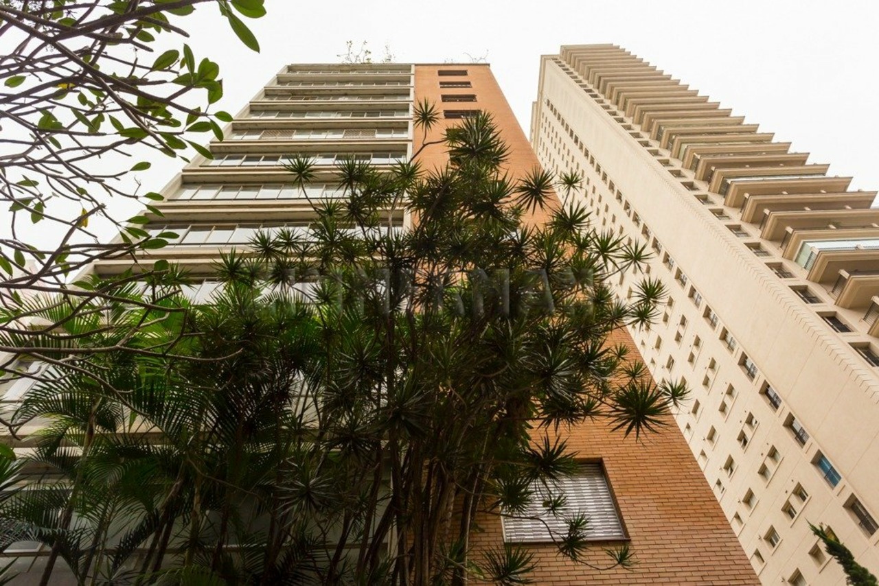 Apartamento com 3 quartos à venda, 206m² em Rua São Vicente de Paula, Higienópolis, São Paulo, SP