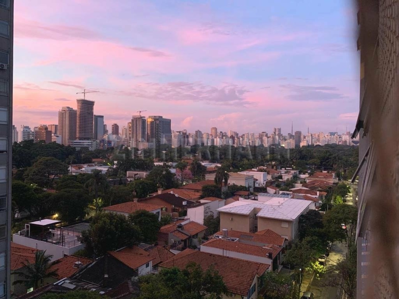 Apartamento com 2 quartos à venda, 90m² em Rua Ibiapinópolis, Jardim Paulistano, São Paulo, SP