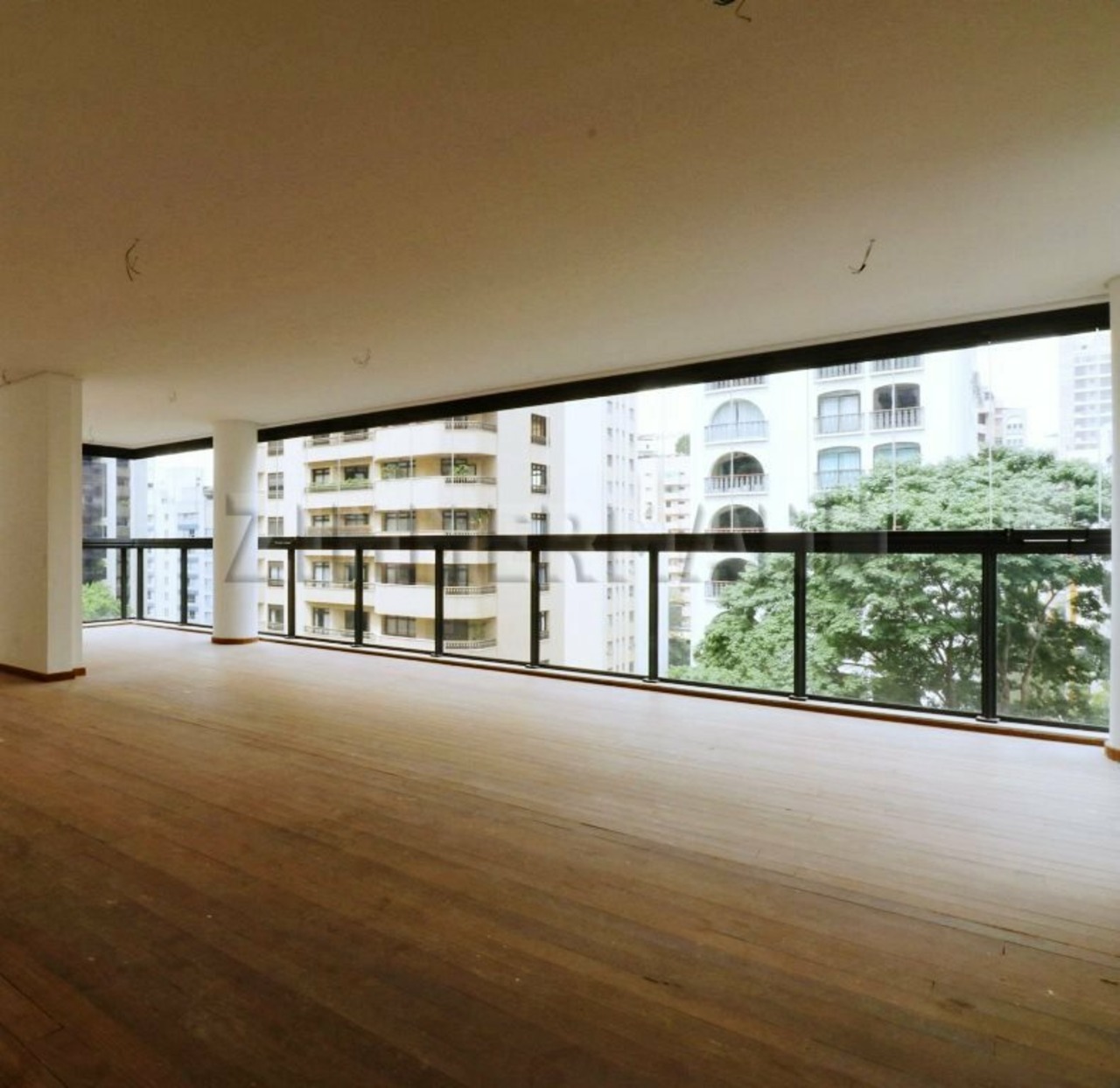 Apartamento com 3 quartos à venda, 205m² em Alameda Lorena, Jardim América, São Paulo, SP