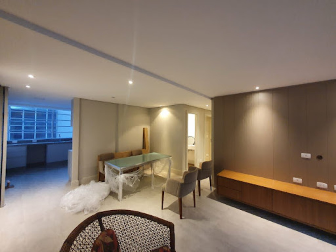 Apartamento com 2 quartos à venda, 133m² em Rua Carlos Millan, Jardim Europa, Sao Paulo, SP