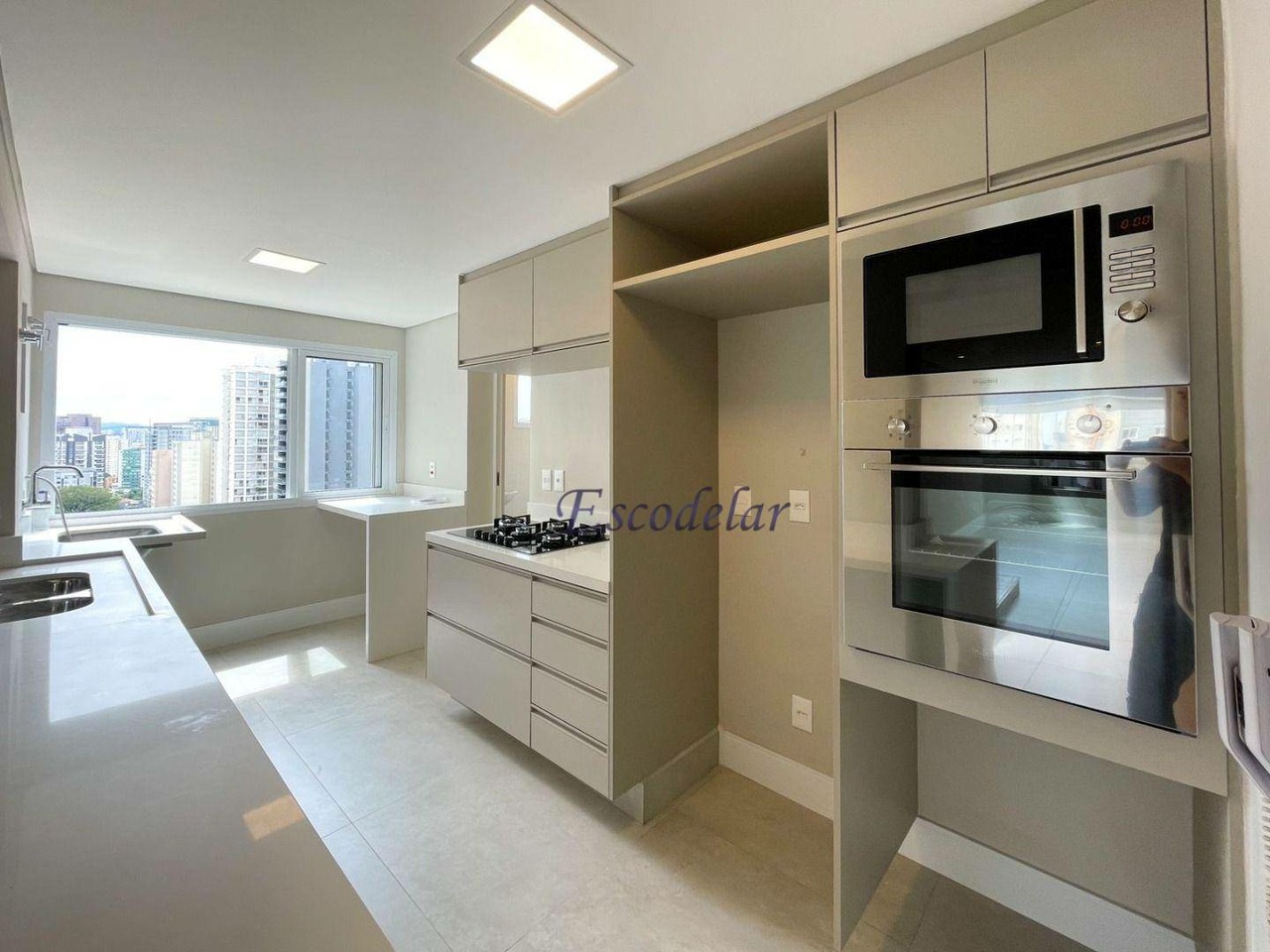 Apartamento com 3 quartos à venda, 175m² em Rua Romano Schiesari, Vila Pompéia, São Paulo, SP
