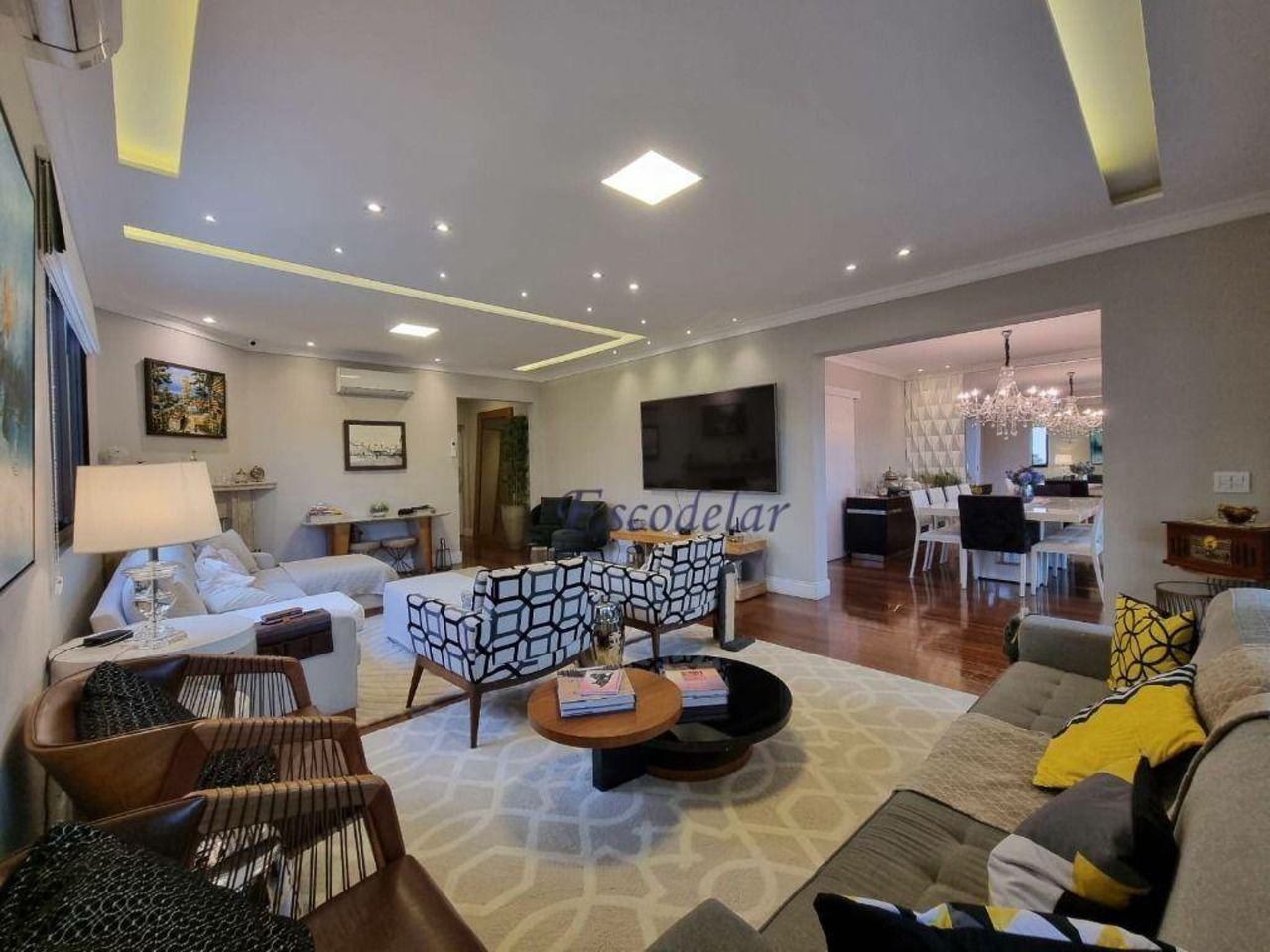 Apartamento com 4 quartos à venda, 226m² em Rua Garção Tinoco, Santana, São Paulo, SP