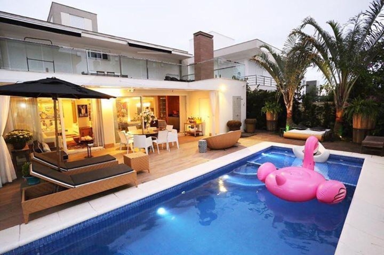 Casa com 5 quartos à venda, 450m² em Florianópolis, SC