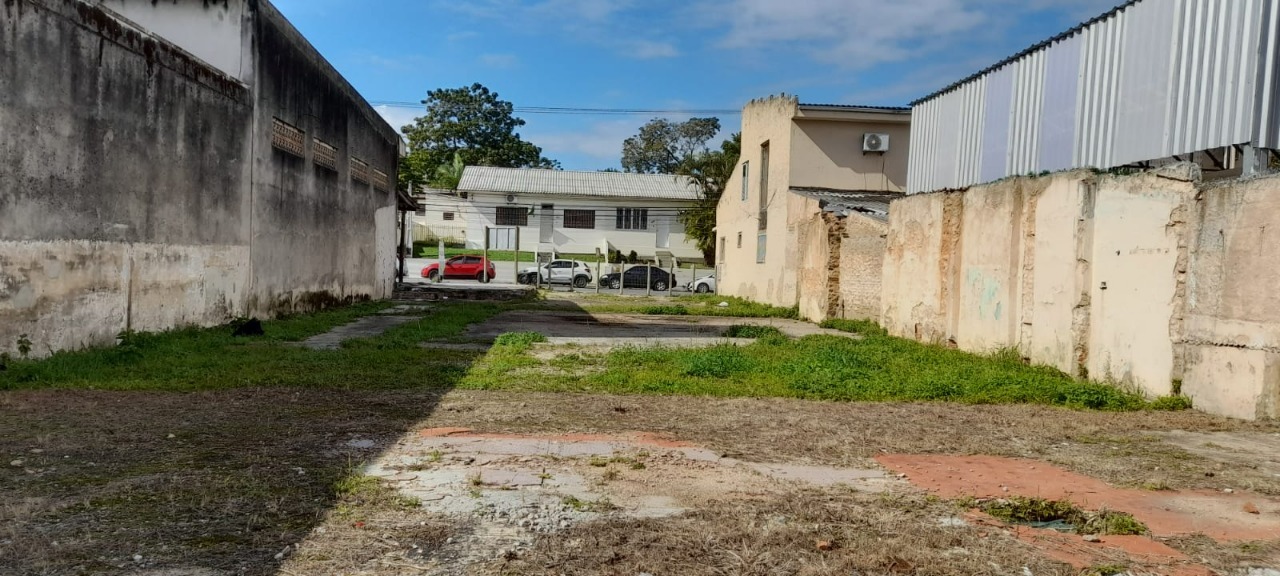 Terreno com 0 quartos à venda, 550m² em Avenida Santa Catarina, Estreito, Florianópolis, SC