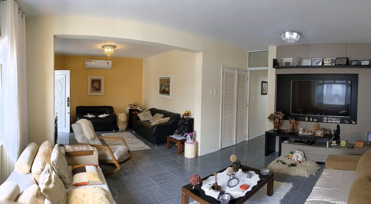 Casa com 5 quartos à venda, 320m² em Rua Professor Bayer Filho, Coqueiros, Florianópolis, SC