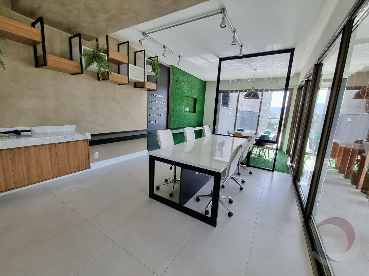 Apartamento com 1 quartos à venda, 55m² em Carvoeira, Florianópolis, SC