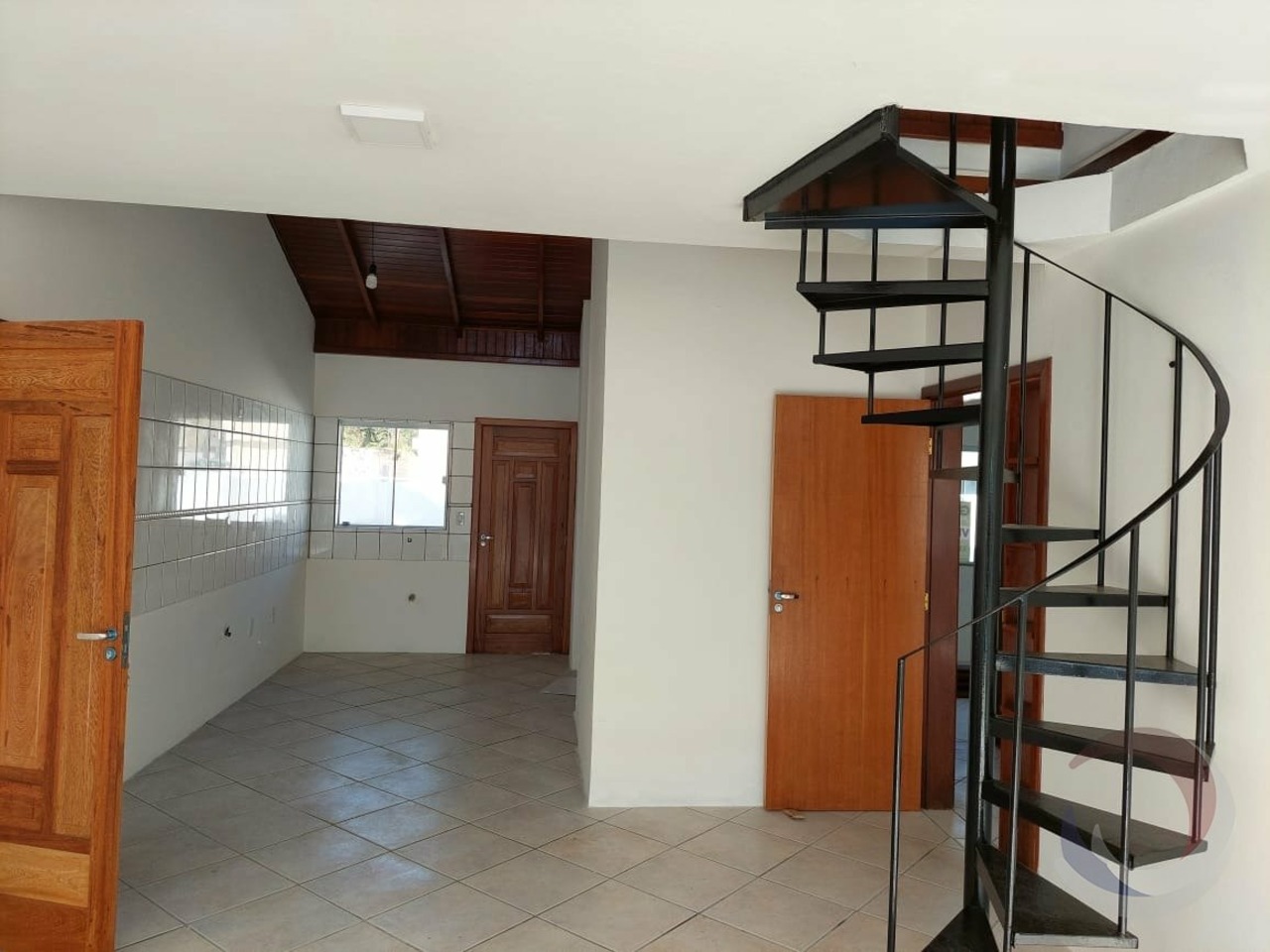 Casa com 2 quartos à venda, 152m² em Praia Comprida, São José, SC