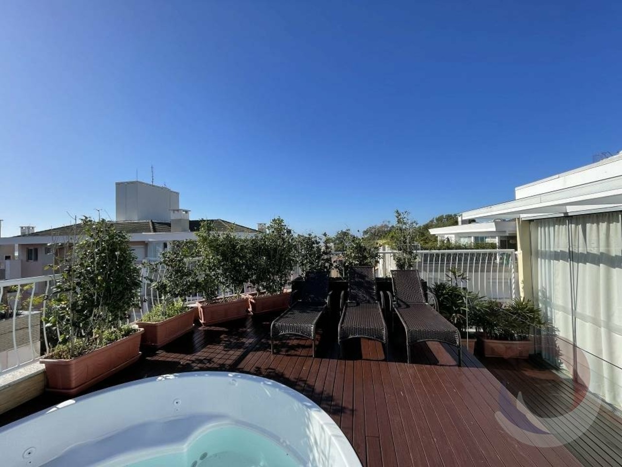 Apartamento com 4 quartos à venda, 342m² em Cachoeira do Bom Jesus, Florianópolis, SC