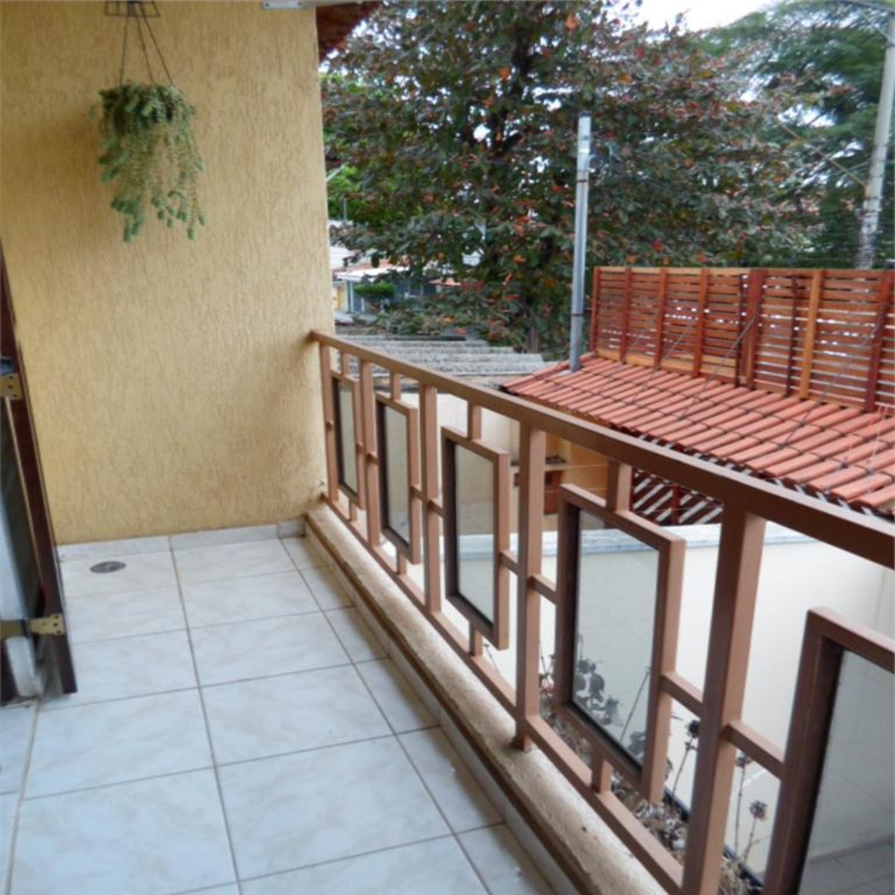 Casa com 3 quartos à venda, 150m² em Rua Jasmim, Jardim das Flores, Osasco, SP