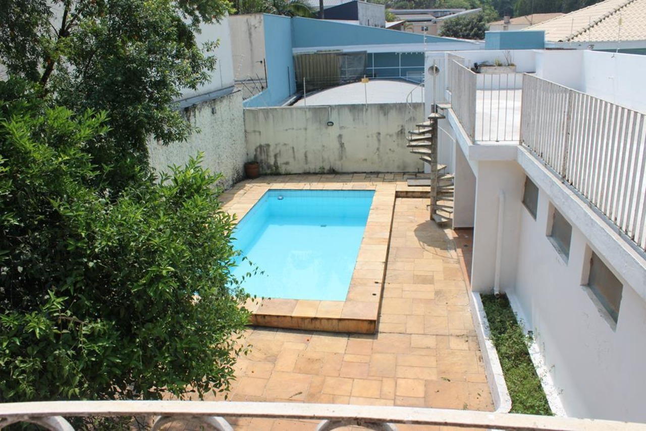 Casa com 4 quartos à venda, 400m² em Pacaembu, São Paulo, SP
