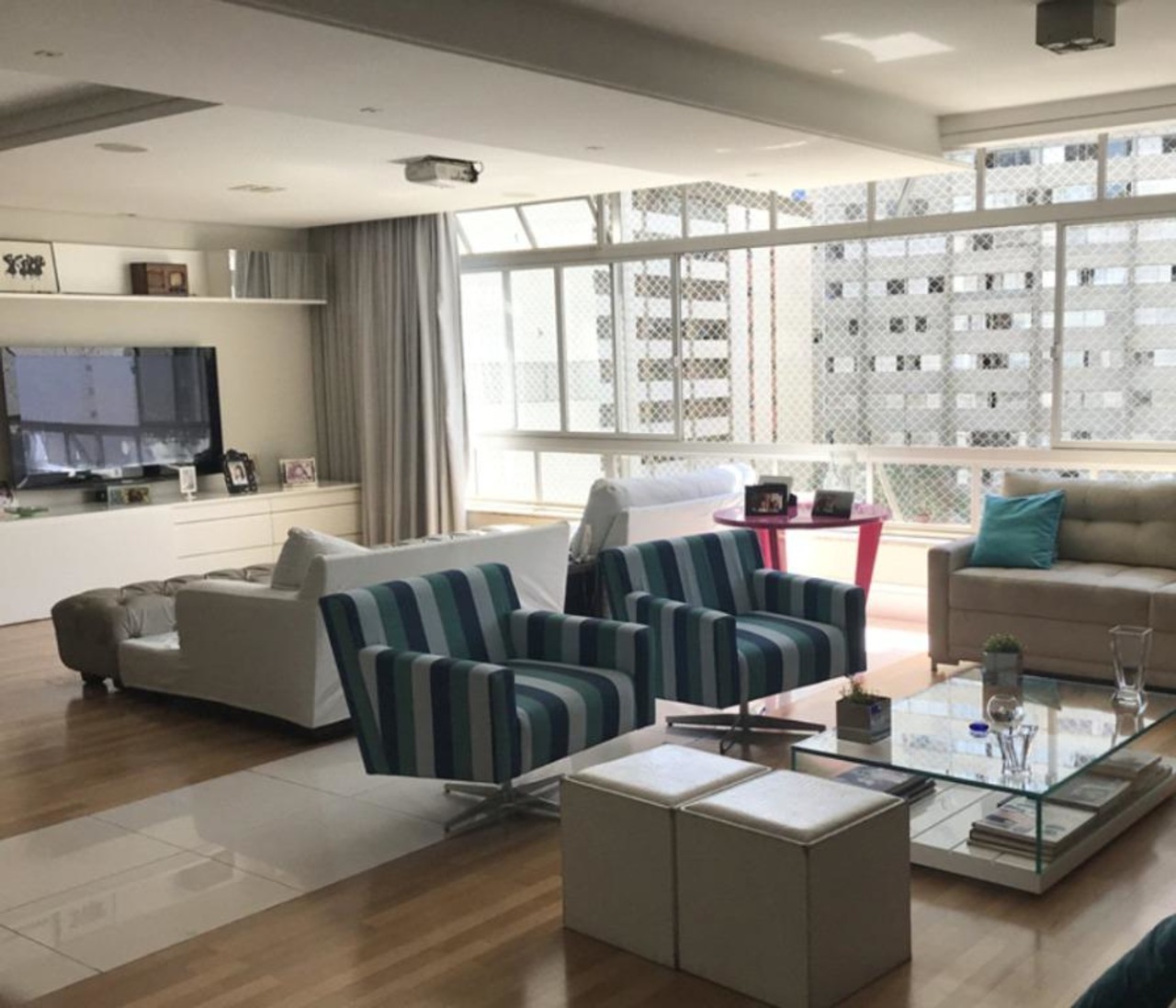 Apartamento com 4 quartos à venda, 270m² em Rua Maria Antônia, Higienópolis, São Paulo, SP