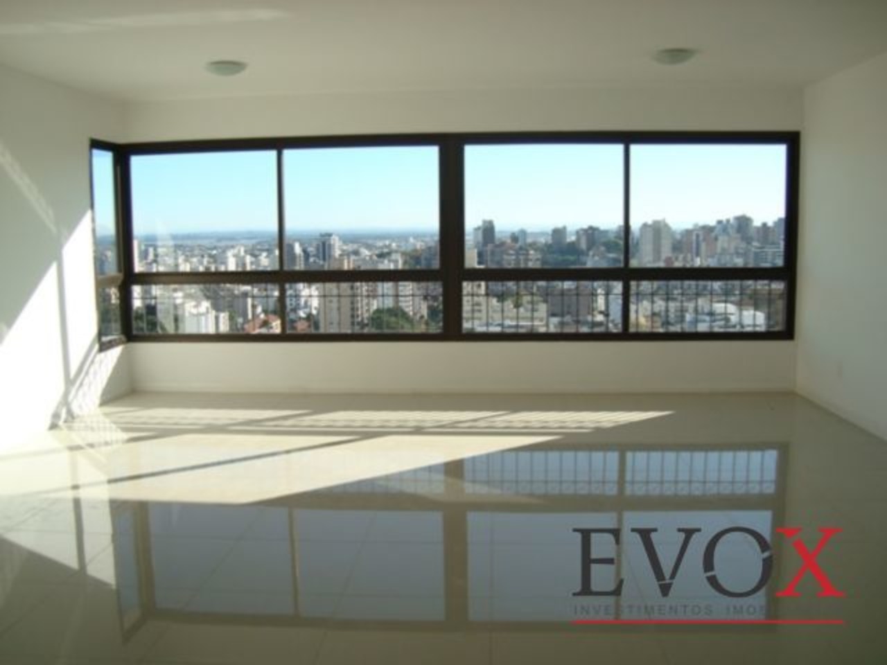 Apartamento com 3 quartos para alugar, 139m² em Moinhos de Vento, Porto Alegre, RS
