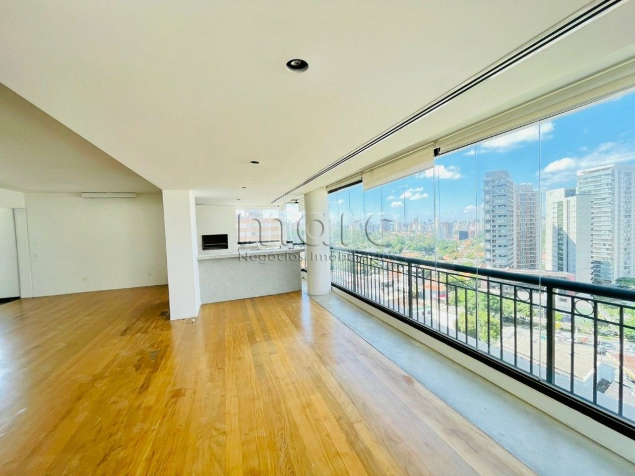 Apartamento com 3 quartos à venda, 0m² em Rua Valdir Niemeyer, Sumaré, São Paulo, SP