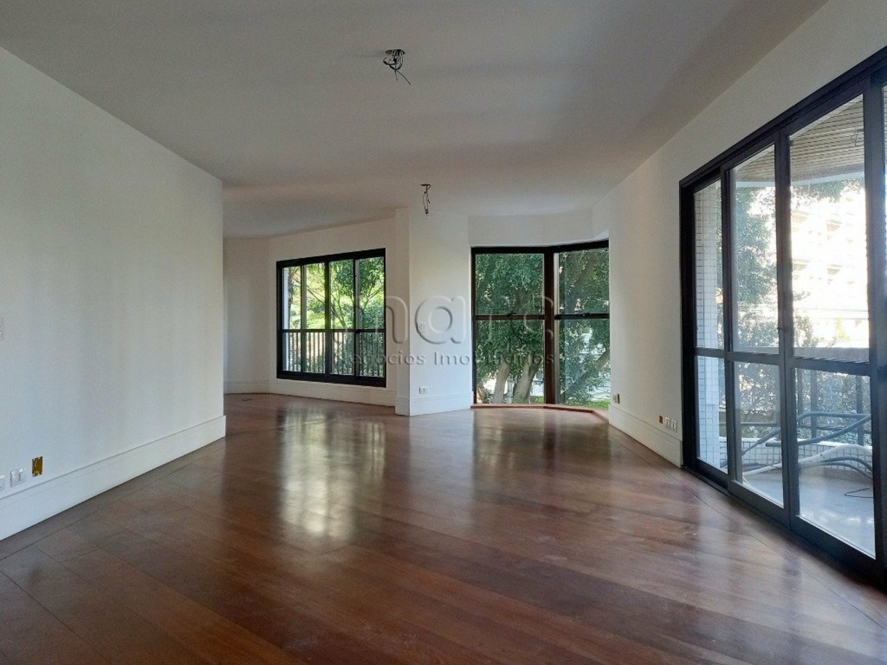 Apartamento com 3 quartos à venda, 0m² em Rua Jacques Félix, Vila Nova Conceição, São Paulo, SP