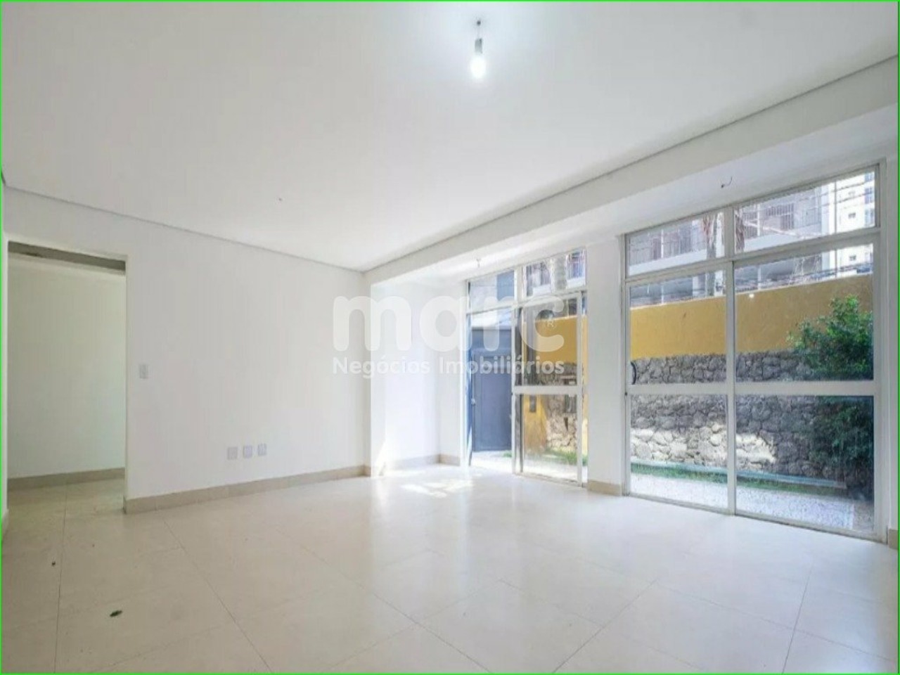 Casa com 4 quartos à venda, 380m² em Rua Doutor Fláquer, Paraíso, São Paulo, SP