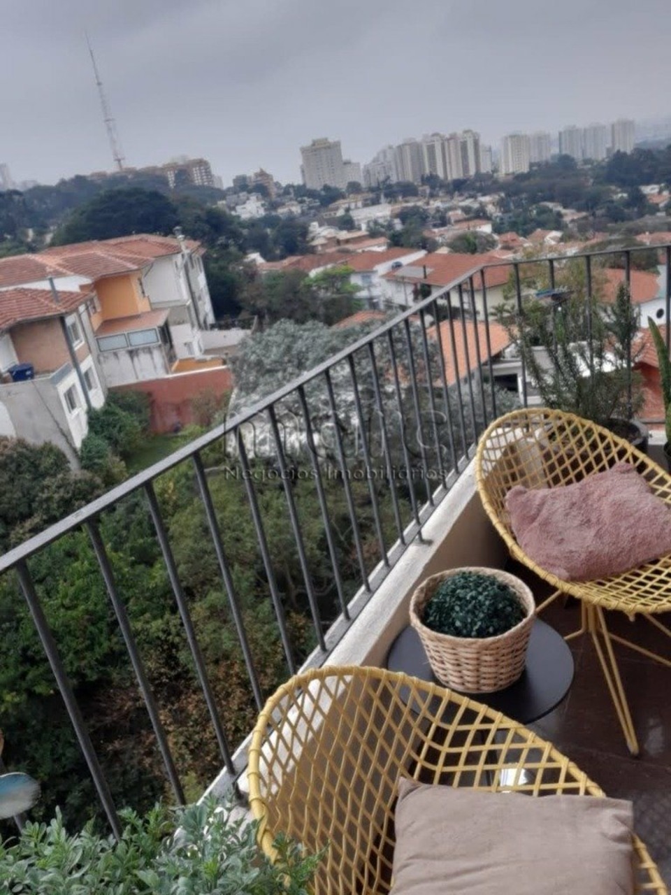 Apartamento com 2 quartos à venda, 83m² em Rua Senador César Lacerda Vergueiro, Vila Madalena, São Paulo, SP