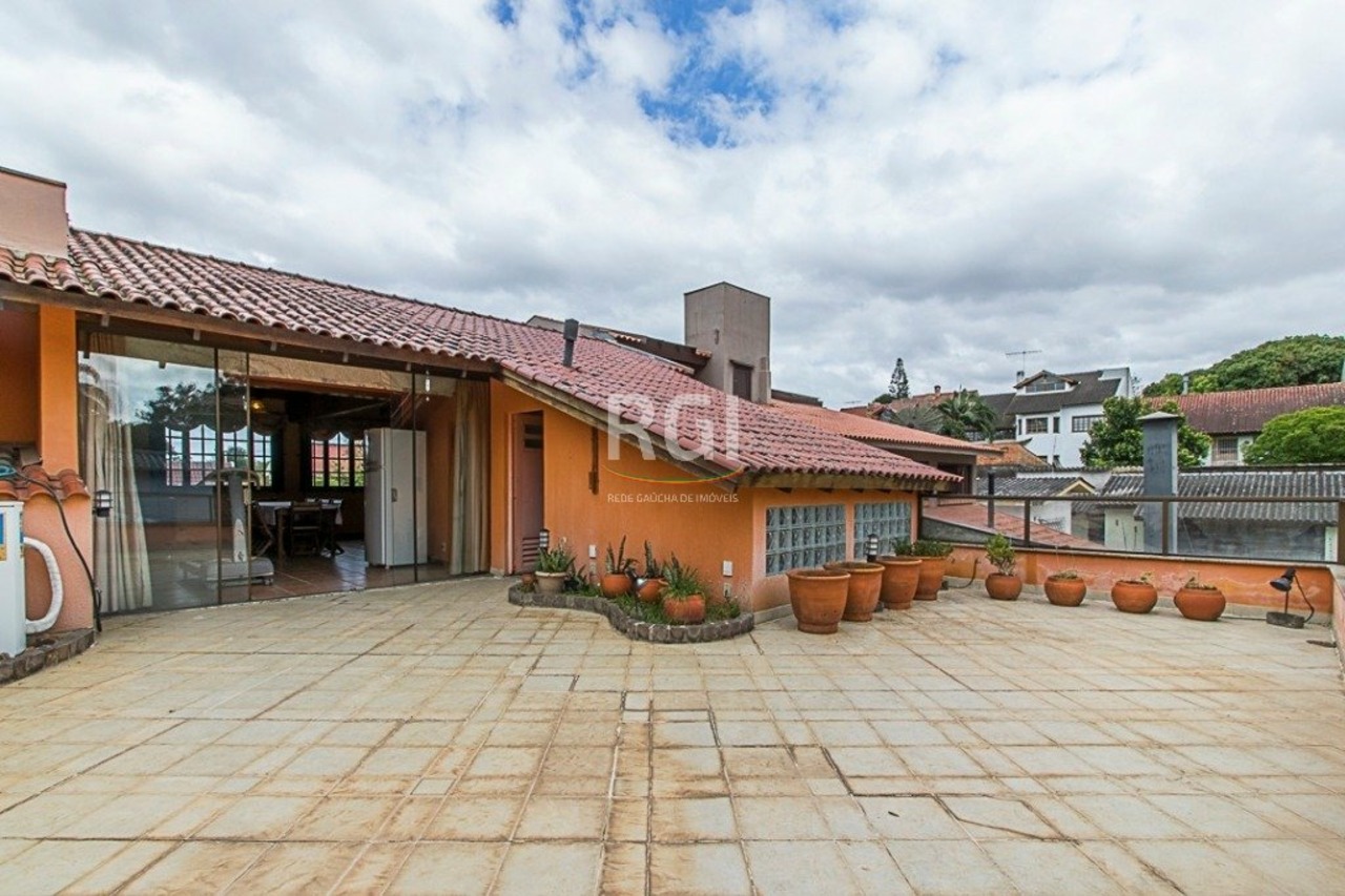 Casa com 3 quartos à venda, 100m² em Porto Alegre, RS