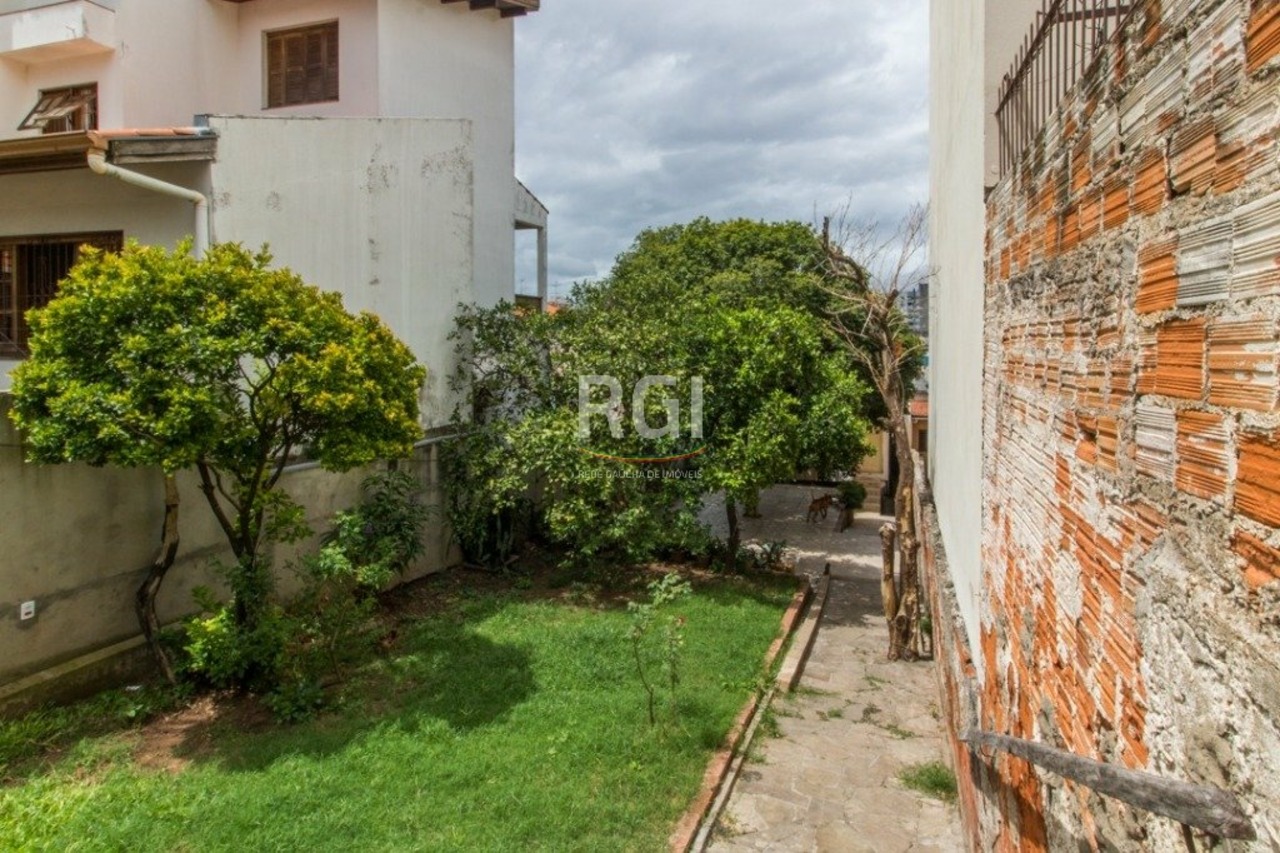 Terreno com 0 quartos à venda, 295m² em Avenida Brasiliano Índio de Moraes, Passo DAreia, Porto Alegre, RS