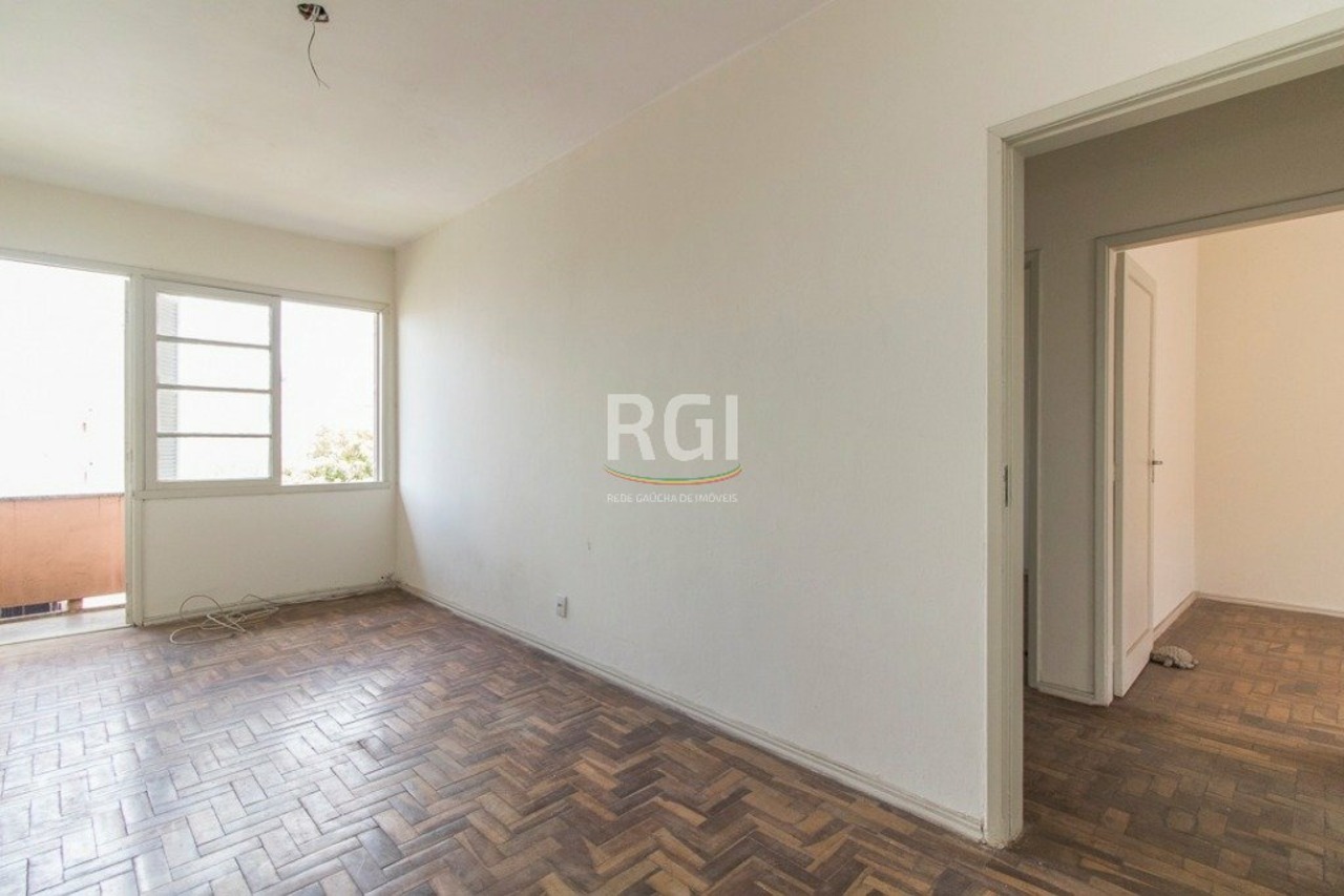 Apartamento com 2 quartos à venda, 74m² em Avenida Cairu, Navegantes, Porto Alegre, RS