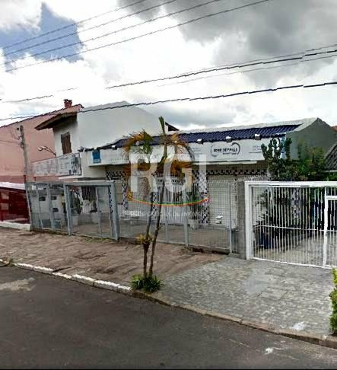 Casa com 2 quartos à venda, 179m² em Vila Ipiranga, Porto Alegre, RS