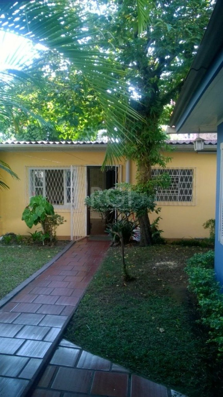Casa com 3 quartos à venda, 250m² em Rua Irene Capponi Santiago, Cristo Redentor, Porto Alegre, RS