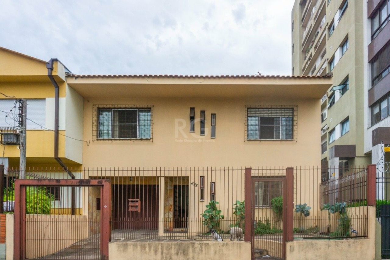 Casa com 3 quartos à venda, 293m² em Rua Casemiro de Abreu, Boa Vista, Porto Alegre, RS
