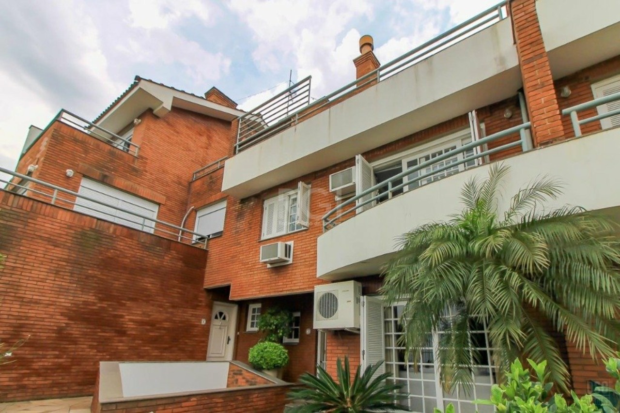 Casa de Condomínio com 4 quartos à venda, 350m² em Acesso dos Guapuruvus, Santa Tereza, Porto Alegre, RS