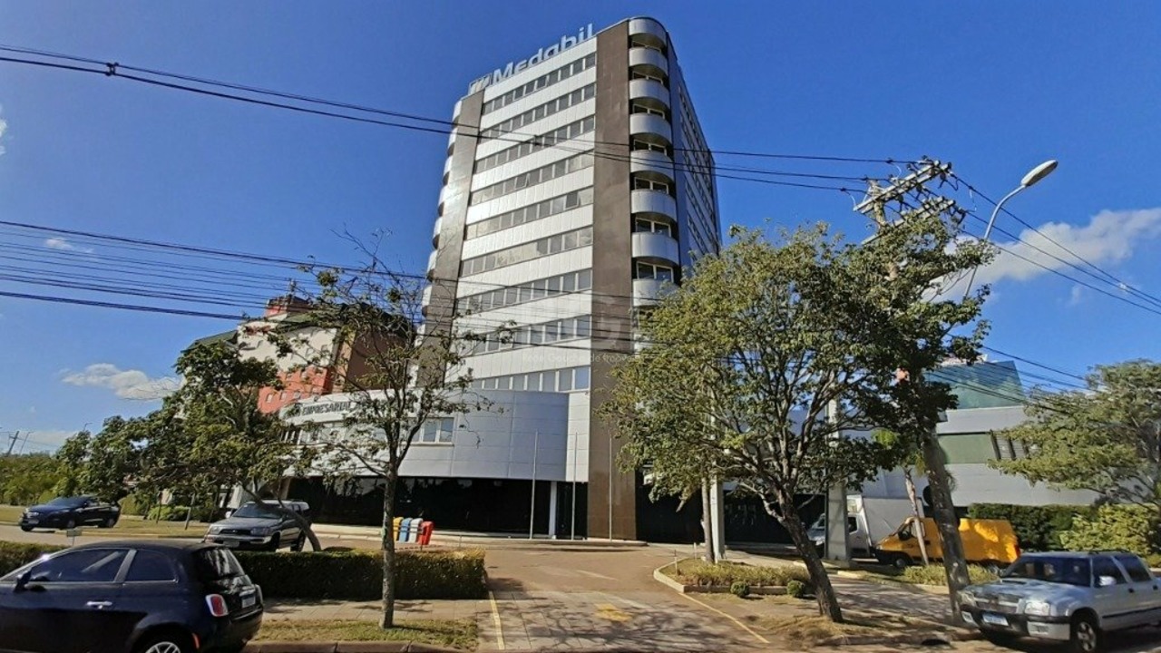 Comercial com 0 quartos para alugar, 205m² em Avenida Severo Dullius, Anchieta, Porto Alegre, RS