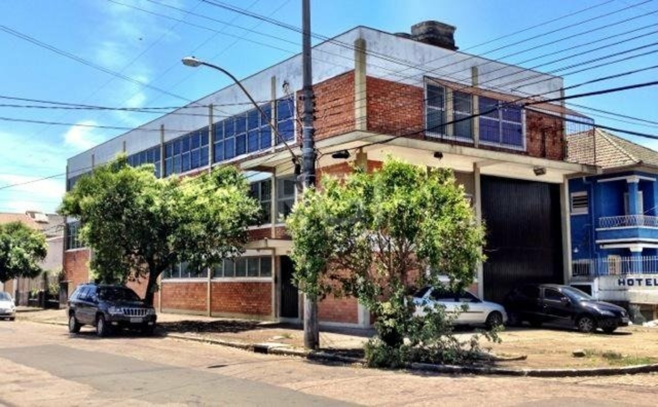 Comercial com 0 quartos para alugar, 767m² em Rua Doutor Timóteo, Floresta, Porto Alegre, RS