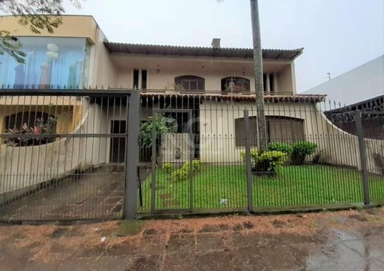 Casa com 4 quartos para alugar, 195m² em Rua Antônio Joaquim Mesquita, Passo DAreia, Porto Alegre, RS