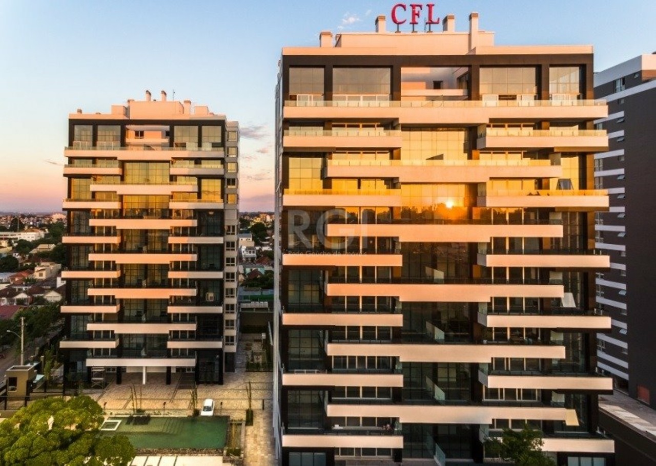 Apartamento com 3 quartos à venda, 227m² em Avenida Túlio de Rose, Jardim Europa, Porto Alegre, RS
