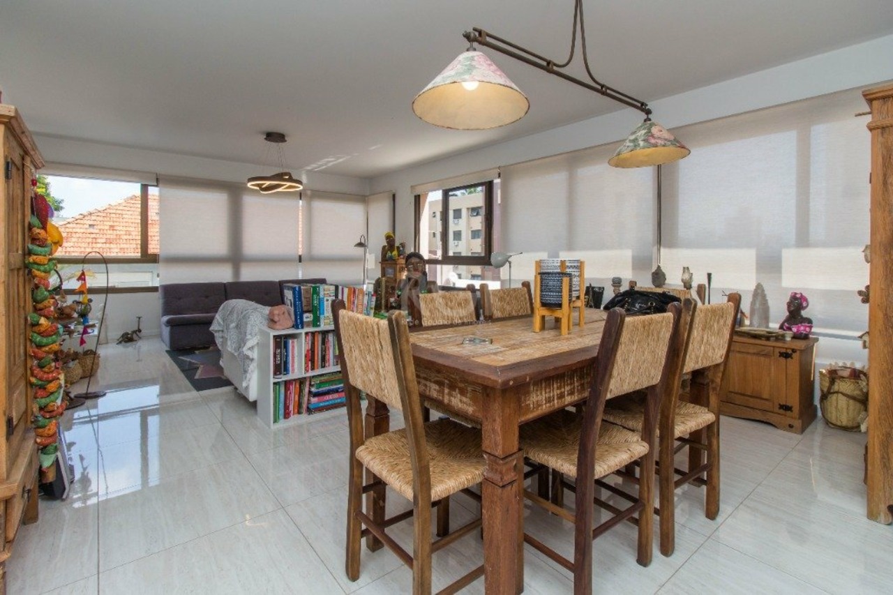 Casa com 3 quartos à venda, 165m² em Petrópolis, Porto Alegre, RS