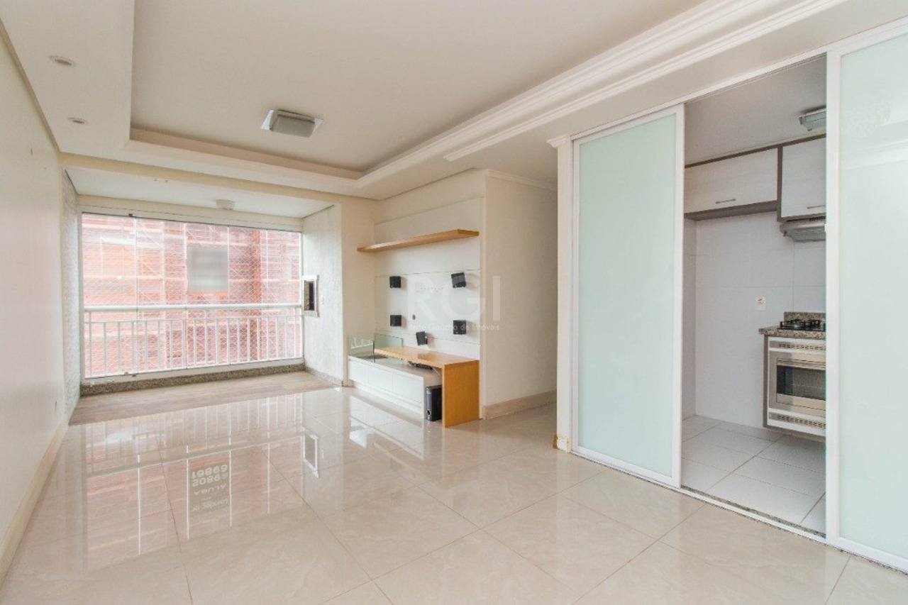 Apartamento com 2 quartos à venda, 74m² em Jardim Lindóia, Porto Alegre, RS