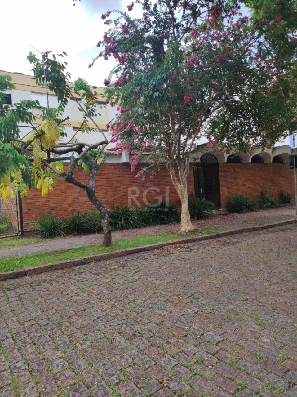 Casa com 0 quartos para alugar, 322m² em Rua Botafogo, Menino Deus, Porto Alegre, RS