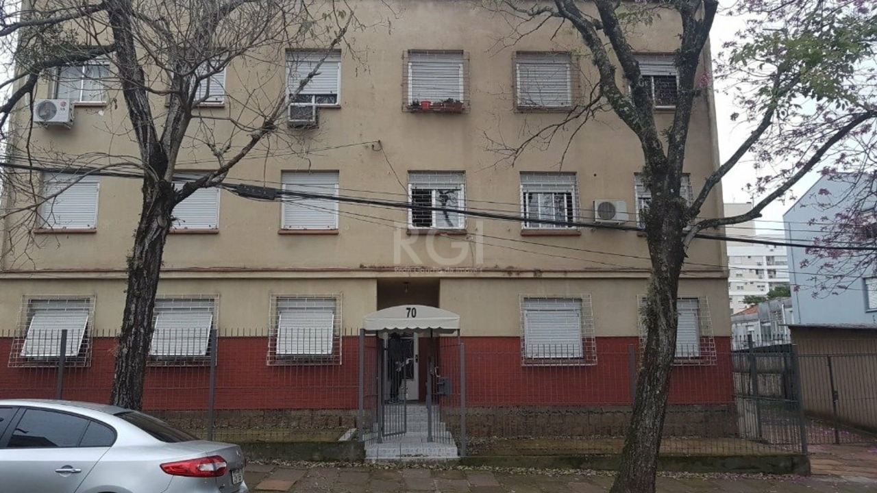 Apartamento com 2 quartos para alugar, 54m² em Santana, Porto Alegre, RS