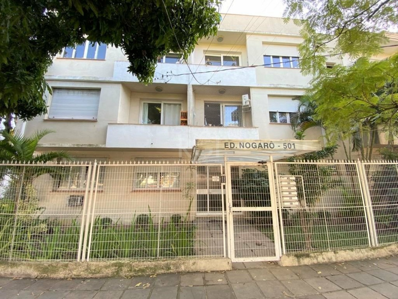 Apartamento com 3 quartos à venda, 90m² em Rua Doutor Florêncio Ygartua, Moinhos de Vento, Porto Alegre, RS