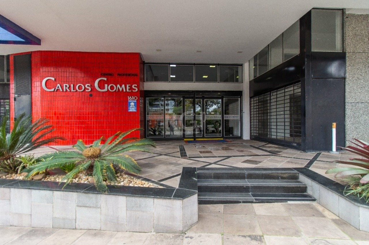 Comercial com 0 quartos para alugar, 75m² em Rua General Nestor Silva Soares, Três Figueiras, Porto Alegre, RS