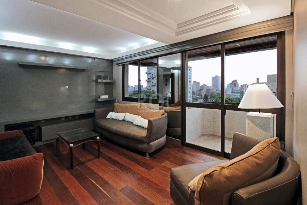 Apartamento com 3 quartos para alugar, 155m² em Avenida Carlos Gomes, Auxiliadora, Porto Alegre, RS