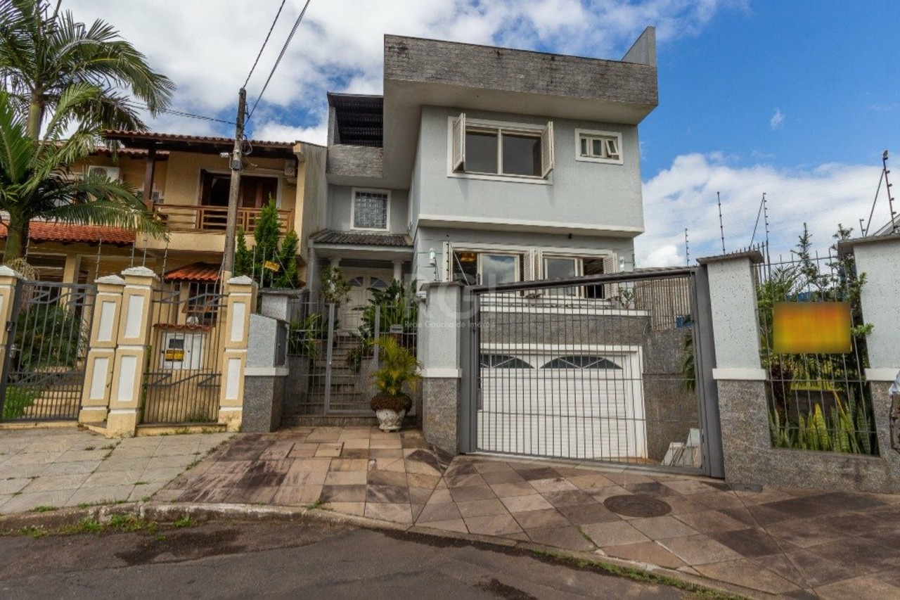 Casa com 3 quartos à venda, 330m² em Sarandi, Porto Alegre, RS