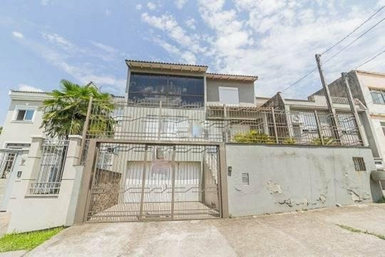 Casa com 3 quartos para alugar, 270m² em Travessa Esporte Clube Cruzeiro, Protásio Alves, Porto Alegre, RS