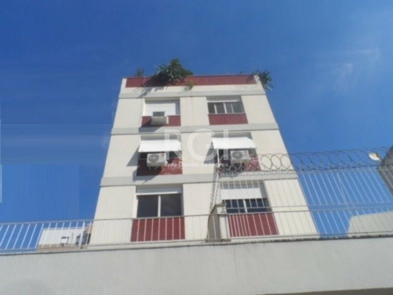 Apartamento com 2 quartos para alugar, 82m² em Avenida Venâncio Aires, Farroupilha, Porto Alegre, RS