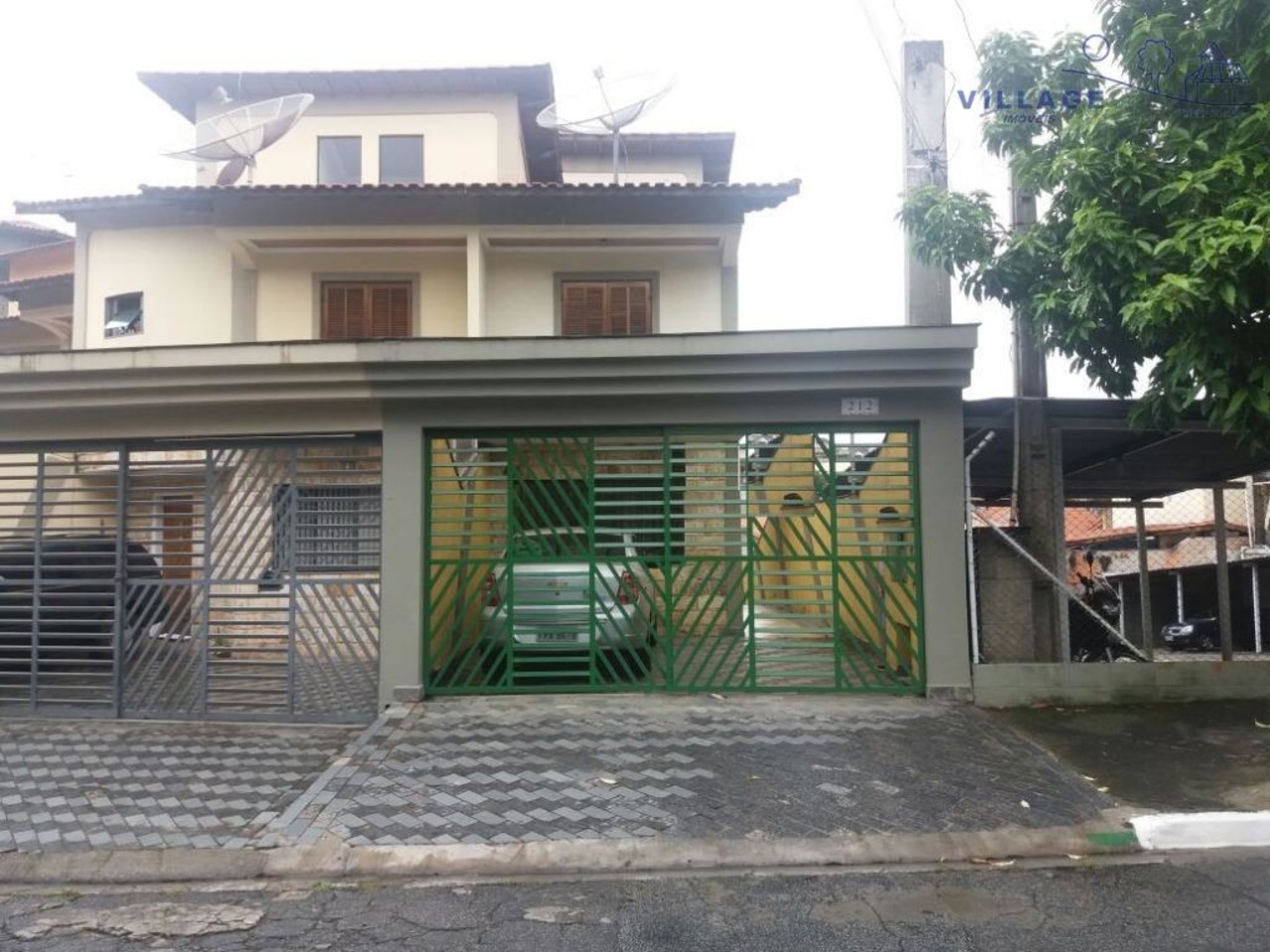 Casa com 4 quartos à venda, 257m² em Rua Doutor Joaquim Gomes de Souza, Jardim Pinheiros, São Paulo, SP