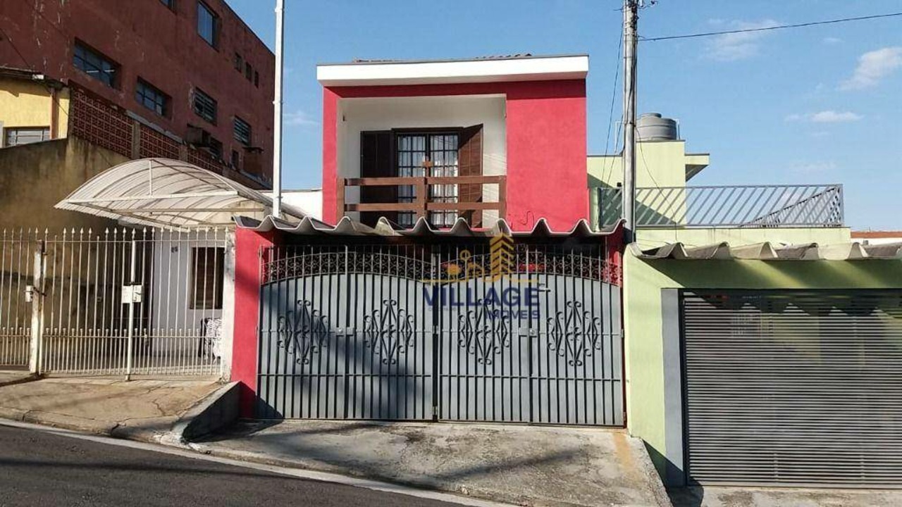 Casa com 3 quartos à venda, 120m² em Rua Padre Aníbal Difrância, Jardim Mangalot, São Paulo, SP