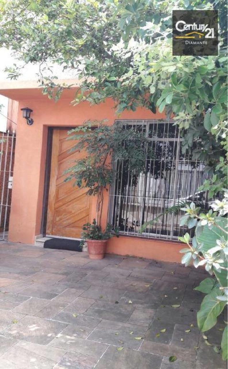 Casa com 3 quartos à venda, 130m² em Rua das Violetas, Mirandópolis, São Paulo, SP