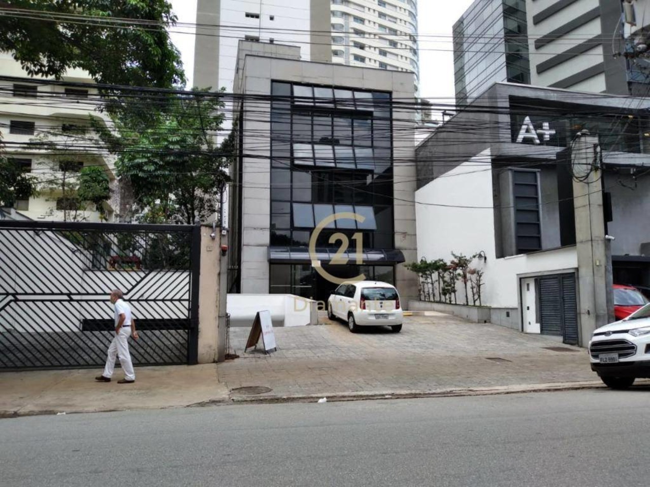 Comercial com 0 quartos para alugar, 1156m² em Rua Laerte Assunção, Jardim Paulistano, São Paulo, SP